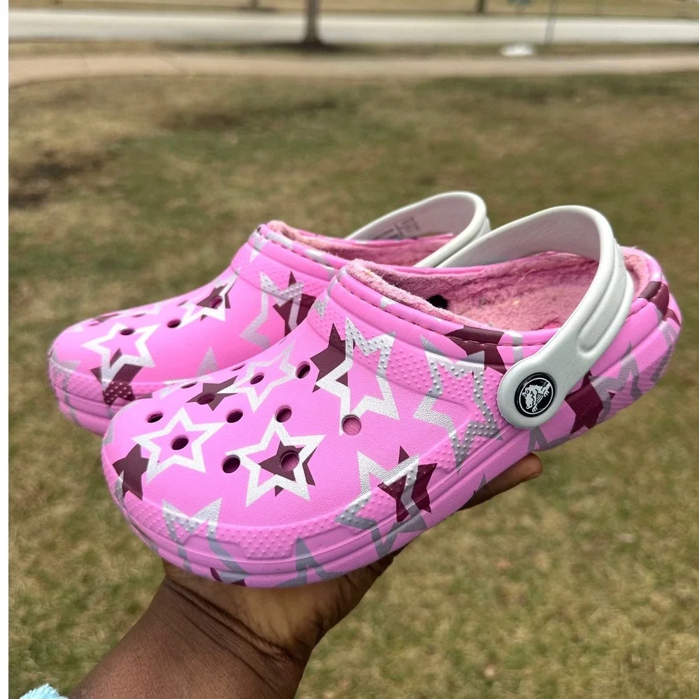 Crocs Kids Classic Lined Disco Dance Party Clogs Size J 2 Pink Sandals‎